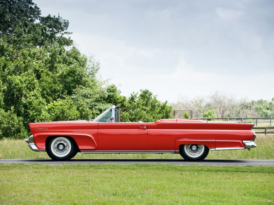  Lincoln Continental Mark III Convertible 1958 года  (фото 10 из 13)